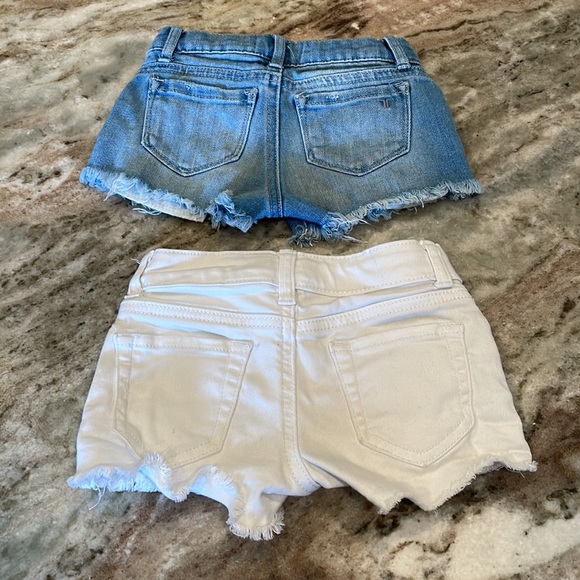 Denim distressed shorts for kids - Picture 2 of 4